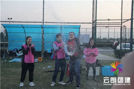如何选择适合篮球运动员的按摩工具_2
